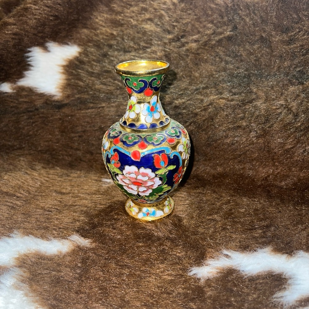 Floral Cloisonné Vase with Gold Accents